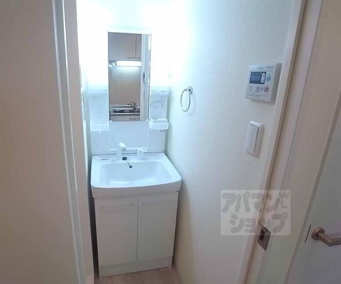 【アークリード四条油小路】間取