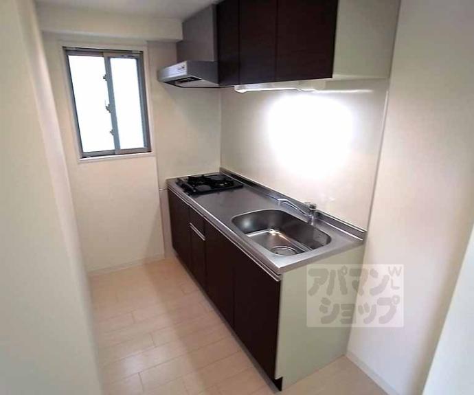 【サンクチュアリ二条城】間取