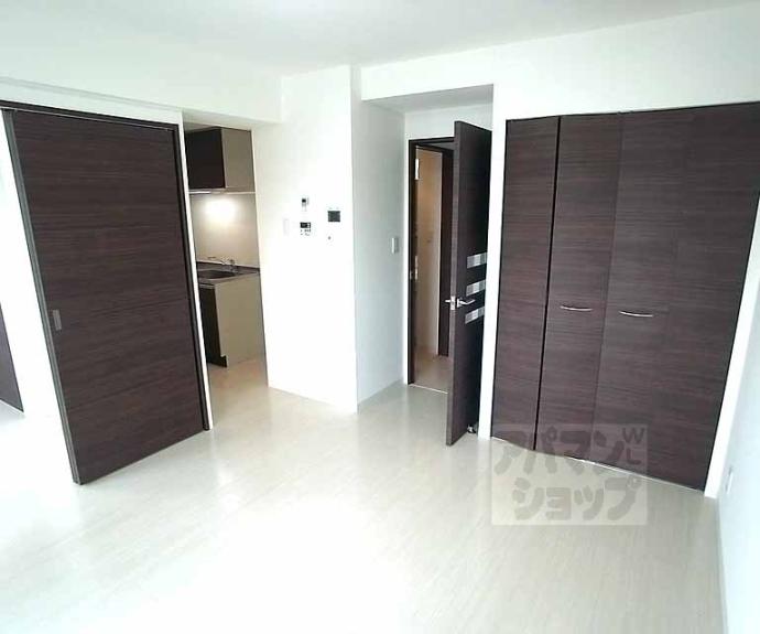 【サンクチュアリ二条城】間取