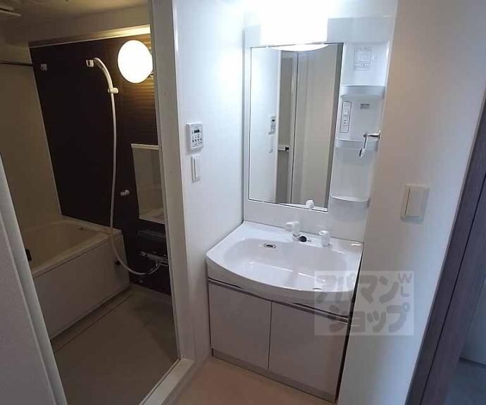 【サンクチュアリ二条城】間取