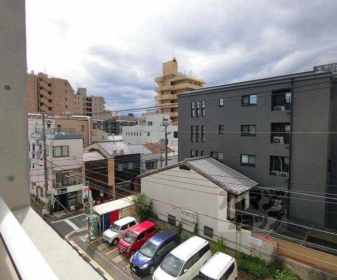 【アヴニール御所南Ⅱ】間取