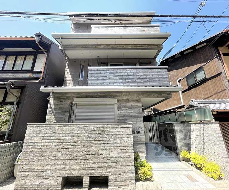 シャーメゾン舞鶴