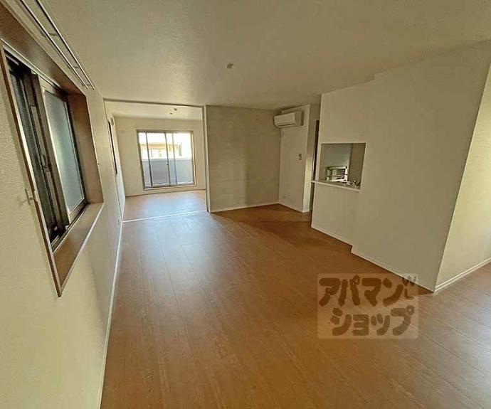 【シャーメゾン舞鶴】間取