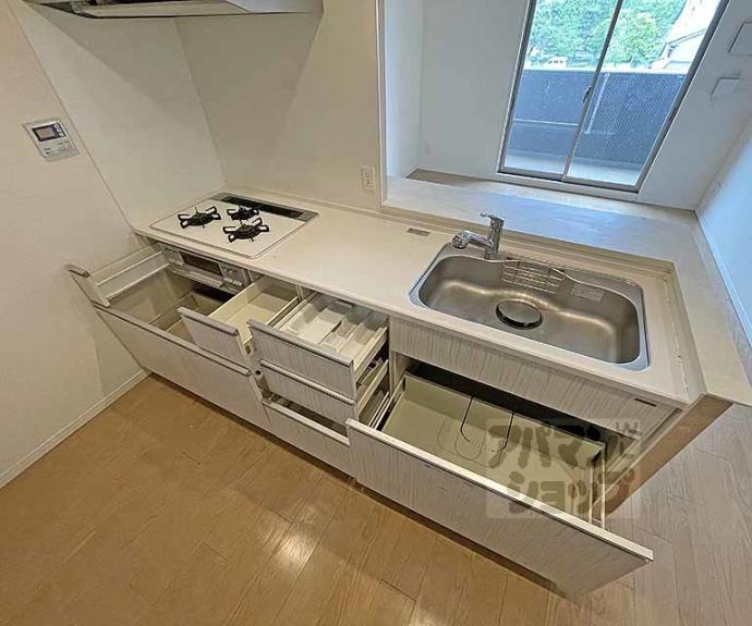 【グラン・アミール御池】間取