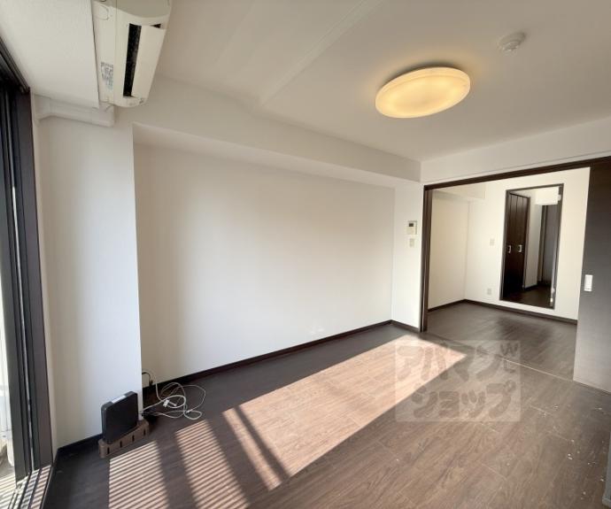 【アイカーサ富小路】間取