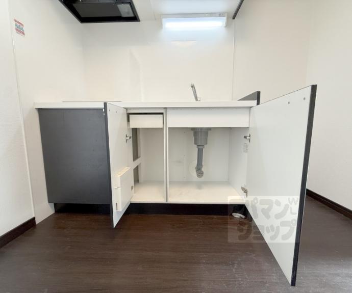 【アイカーサ富小路】間取