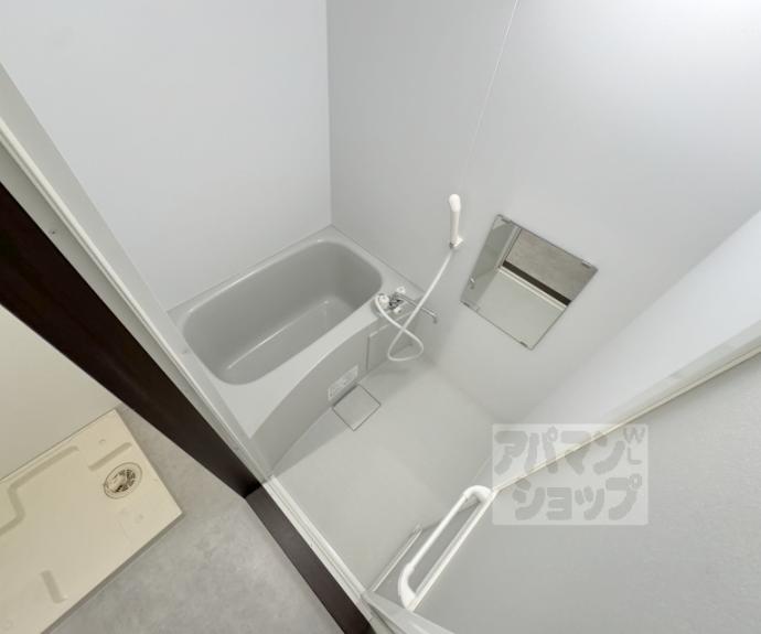 【アイカーサ富小路】間取