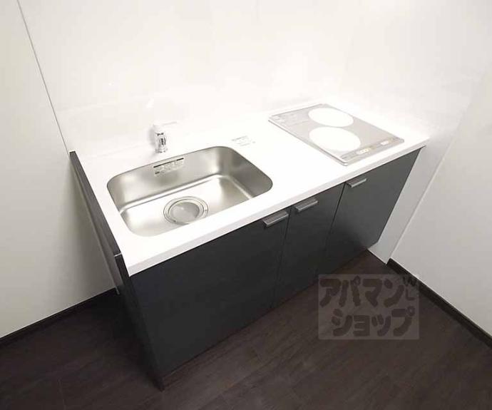 【アイカーサ富小路】間取