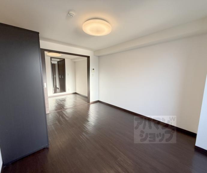 【アイカーサ富小路】間取