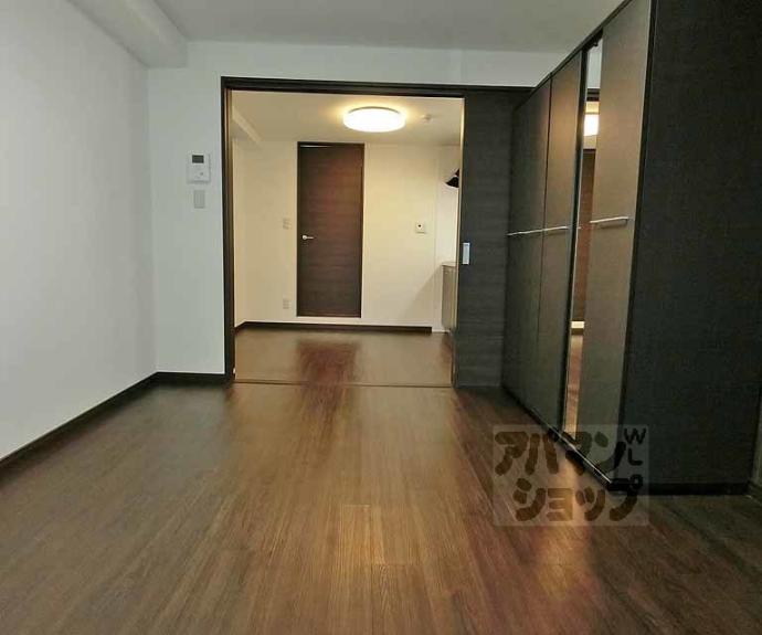 【アイカーサ富小路】間取