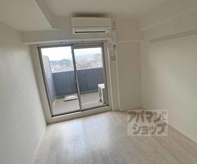 【プレサンス京都四条大宮】間取