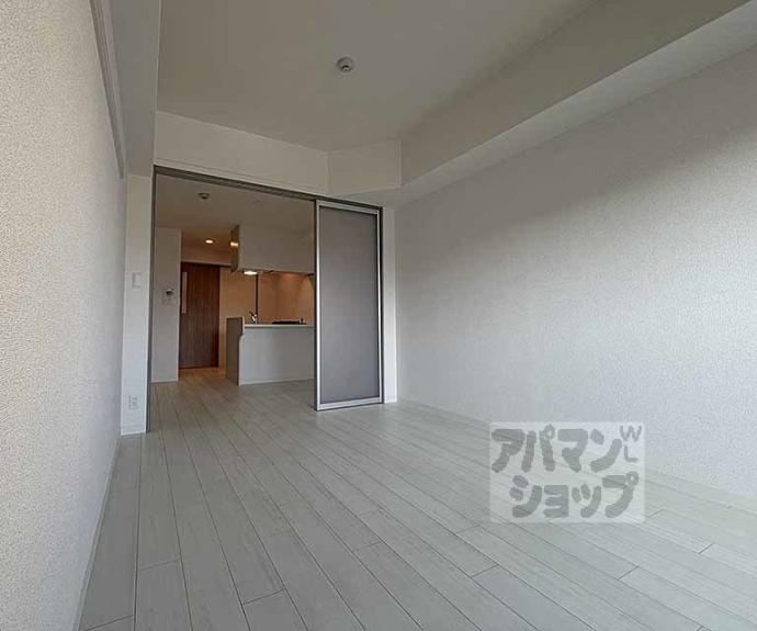 【プレサンス京都四条大宮】間取