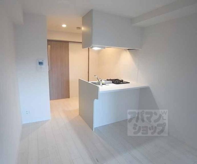 【プレサンス京都四条大宮】間取