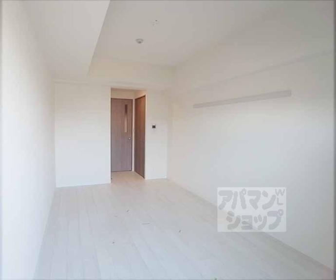 【プレサンス京都四条大宮】間取