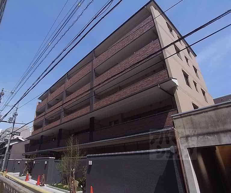 パラドール京都烏丸璃宮