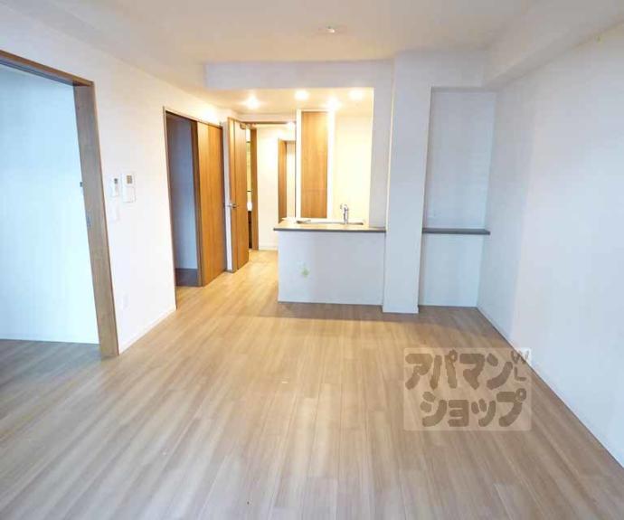 【リヴァーク四条烏丸】間取