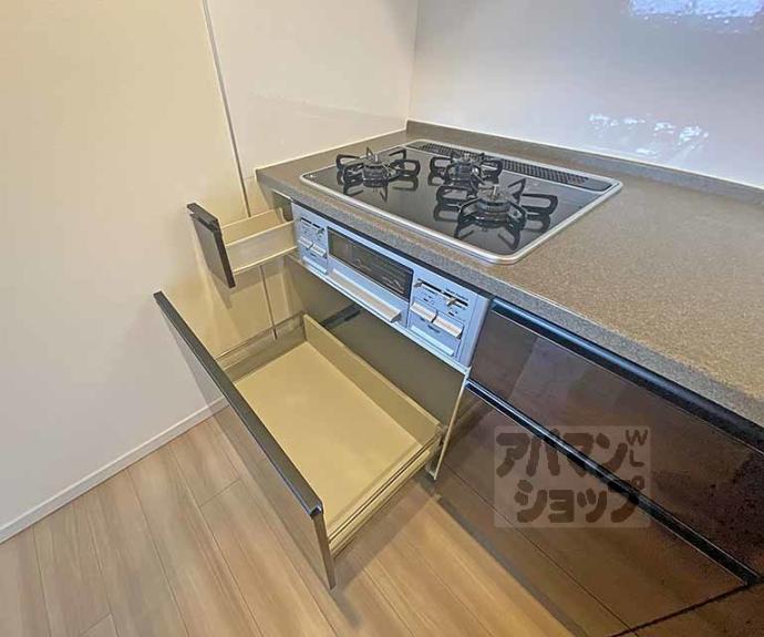 【リヴァーク四条烏丸】間取