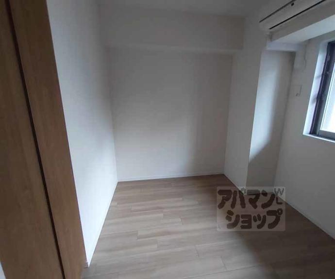 【リヴァーク四条烏丸】間取