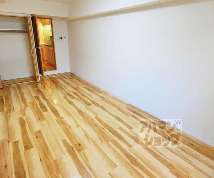 【パサージュ二条城東】間取