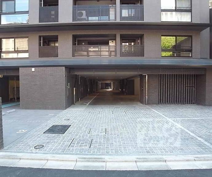 【プレミスト京都六角通堂之前町】