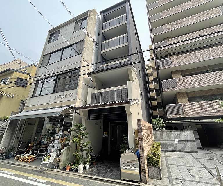 ソレイユ御所南