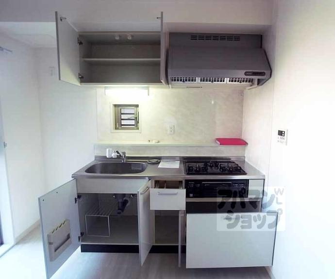 【ソレイユ御所南】間取