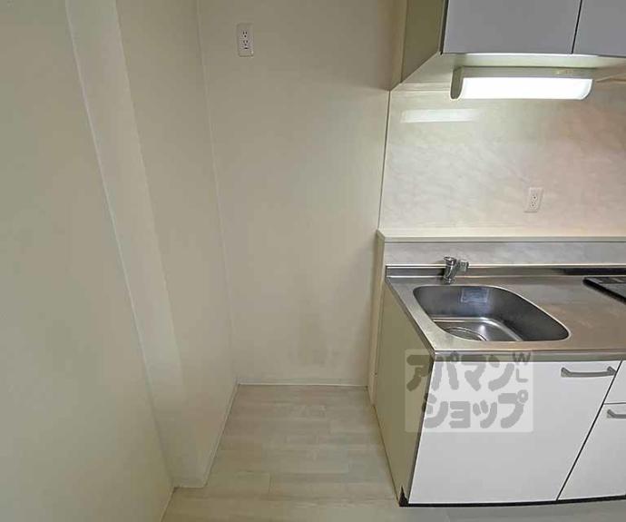 【ソレイユ御所南】間取