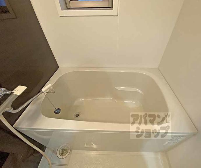 【ソレイユ御所南】間取