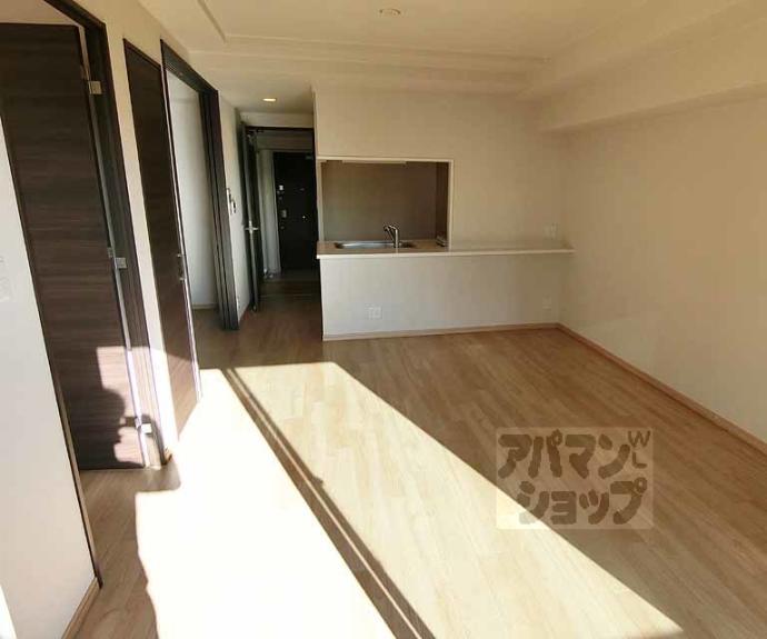 【プレサンスロジェ四条大宮駅前】間取