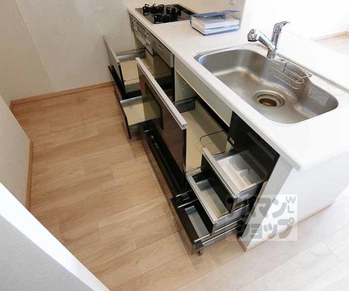 【プレサンスロジェ四条大宮駅前】間取