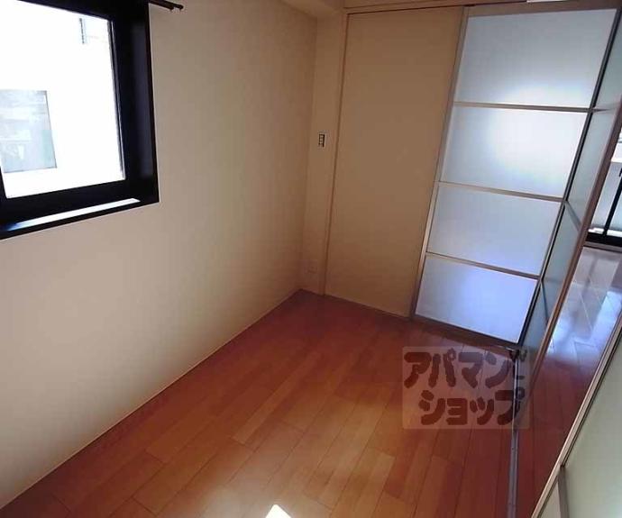 【クローナコート烏丸御池】間取