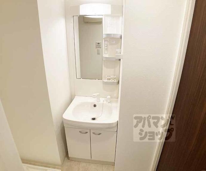 【クローナコート烏丸御池】間取