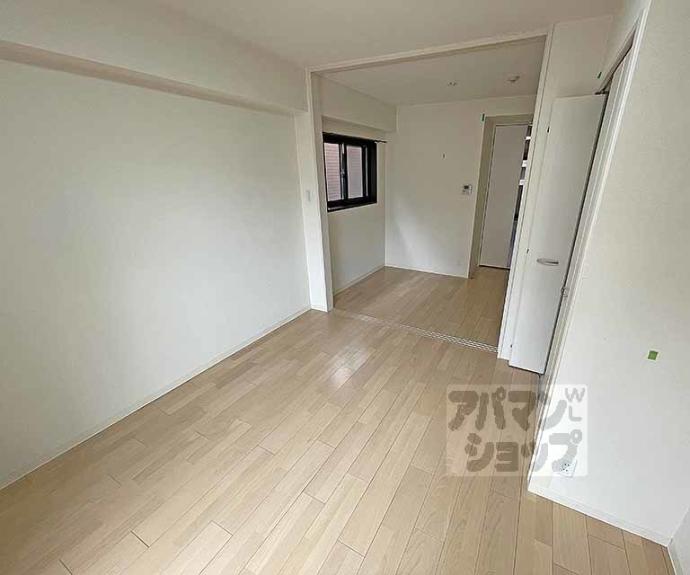 【クローナコート烏丸御池】間取