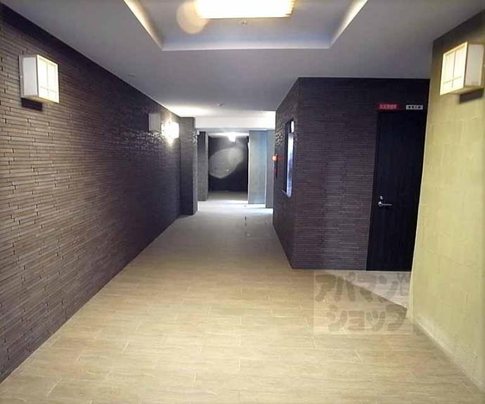 【Ｃａｓａ　Ｒｅｇｉｏ室町三条】間取