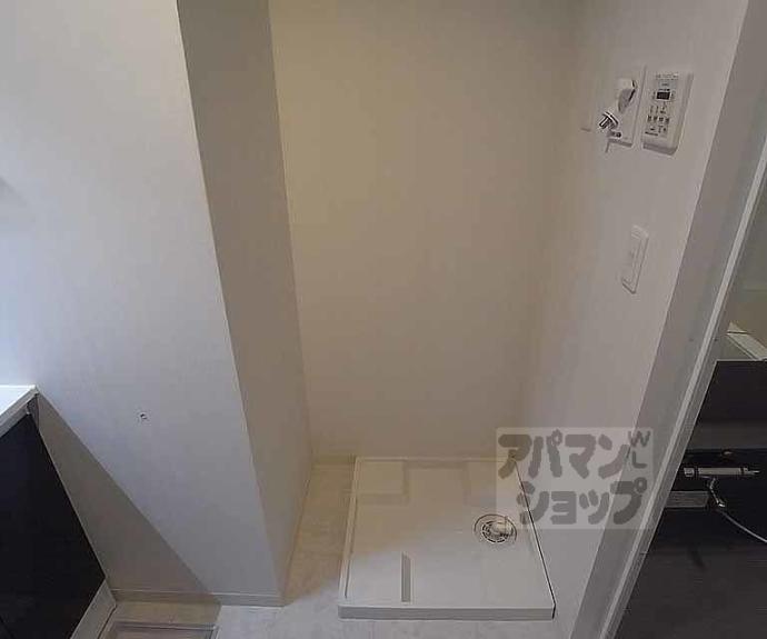 【Ｃａｓａ　Ｒｅｇｉｏ室町三条】間取