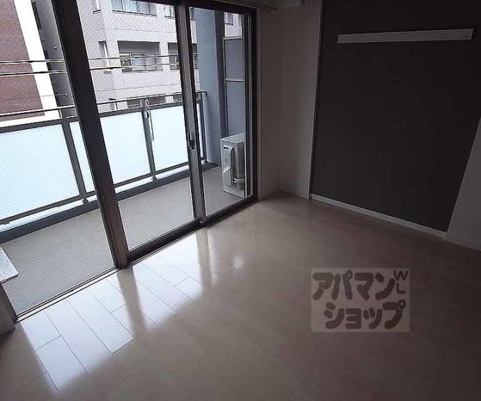 【Ｃａｓａ　Ｒｅｇｉｏ室町三条】間取