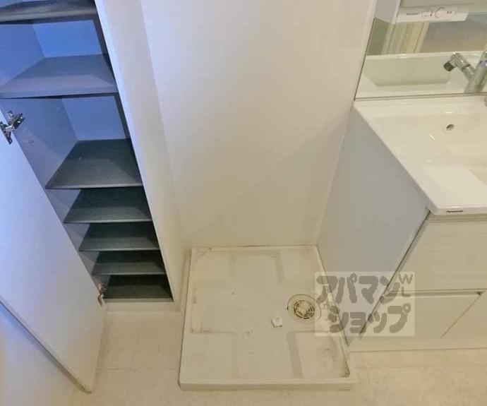【Ｃａｓａ　Ｒｅｇｉｏ室町三条】間取