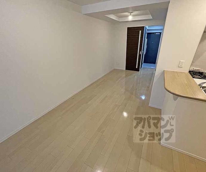 【Ｃａｓａ　Ｒｅｇｉｏ室町三条】間取