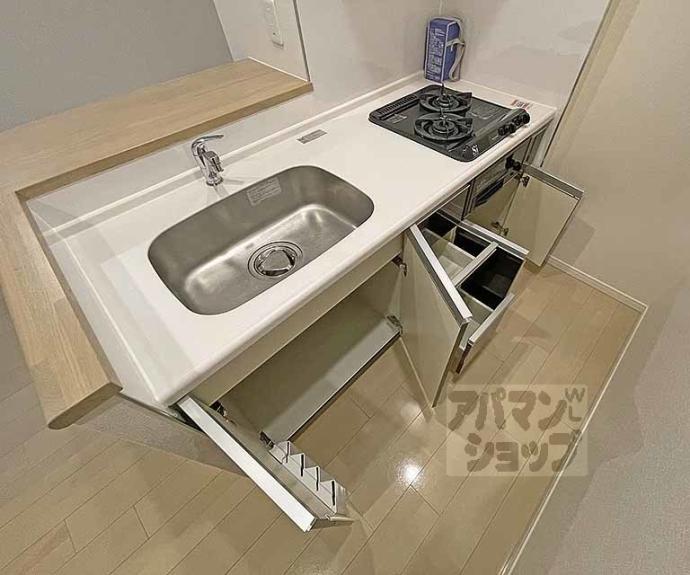 【Ｃａｓａ　Ｒｅｇｉｏ室町三条】間取