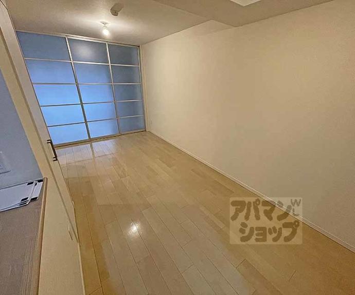 【Ｃａｓａ　Ｒｅｇｉｏ室町三条】間取