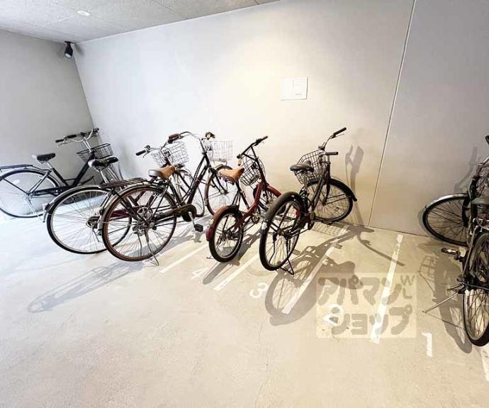 【グラシア髙倉】間取