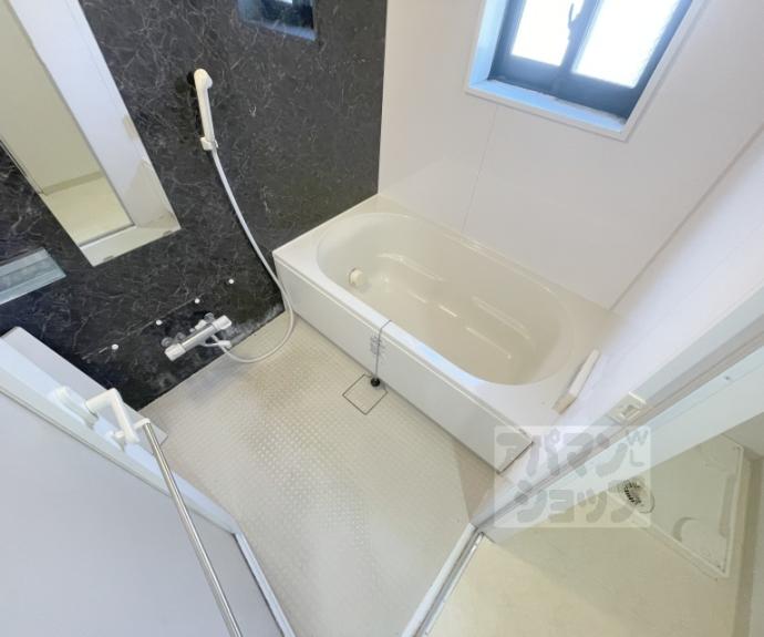 【グラシア高倉】間取