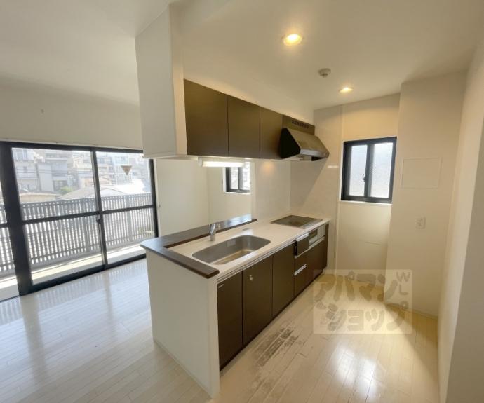 【グラシア高倉】間取