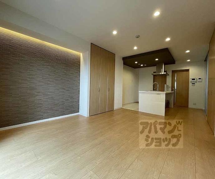 【セレーナ室町】間取