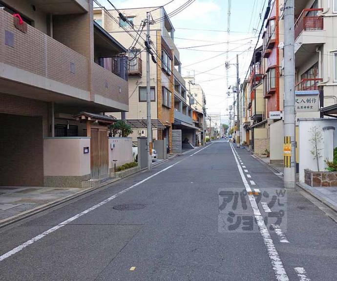 【セレーナ室町】間取