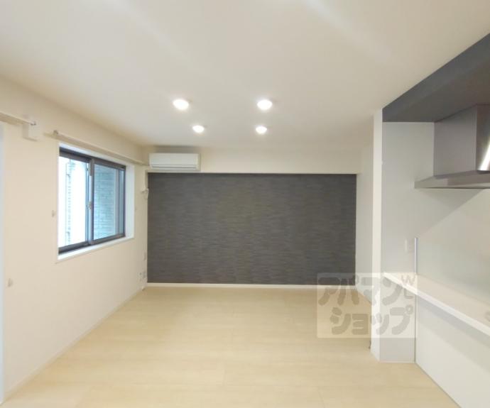 【セレーナ室町】間取
