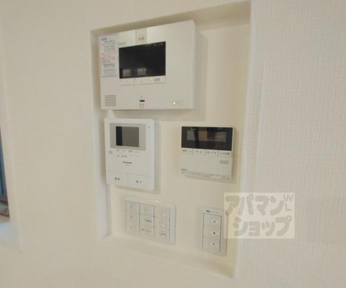 【セレーナ室町】間取