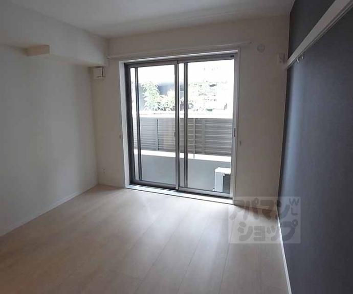 【セレーナ室町】間取