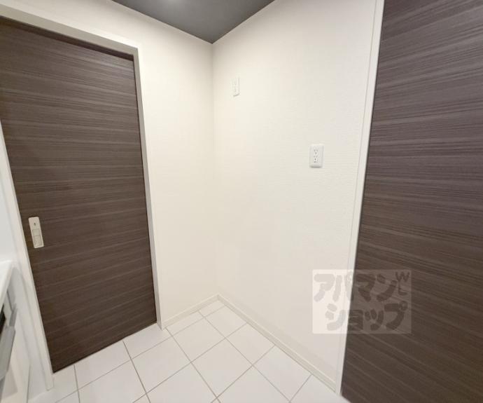 【セレーナ室町】間取