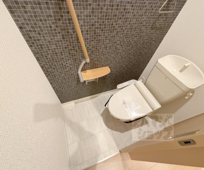 【セレーナ室町】間取